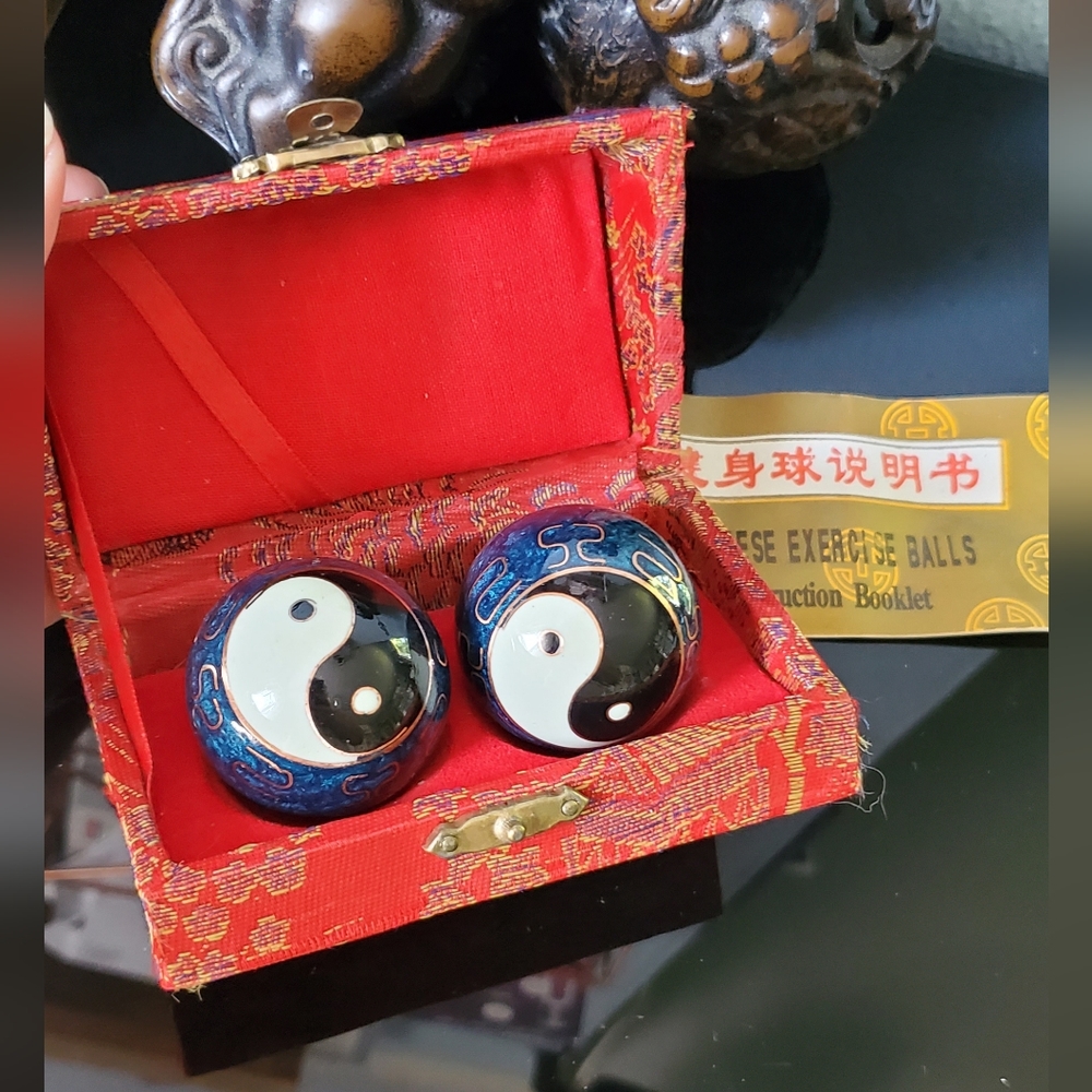 Vintage cloisonne Yin Yang Baoding medicine balls chime Chinese import